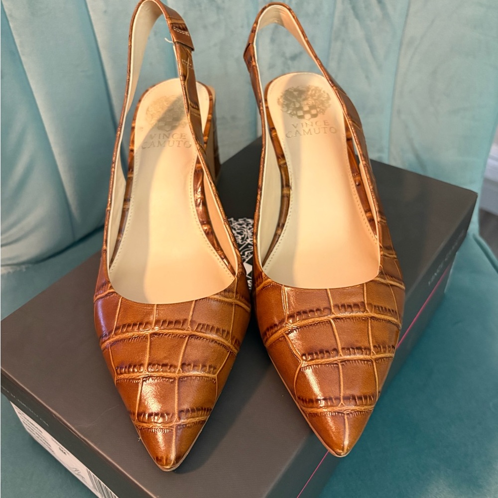 Vince Camuto Tan Croc-Embossed Heels - Picture 2 of 7